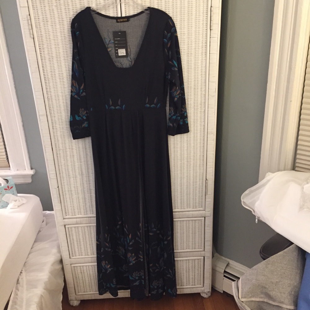 Reborn Collection high slit sweater dress
